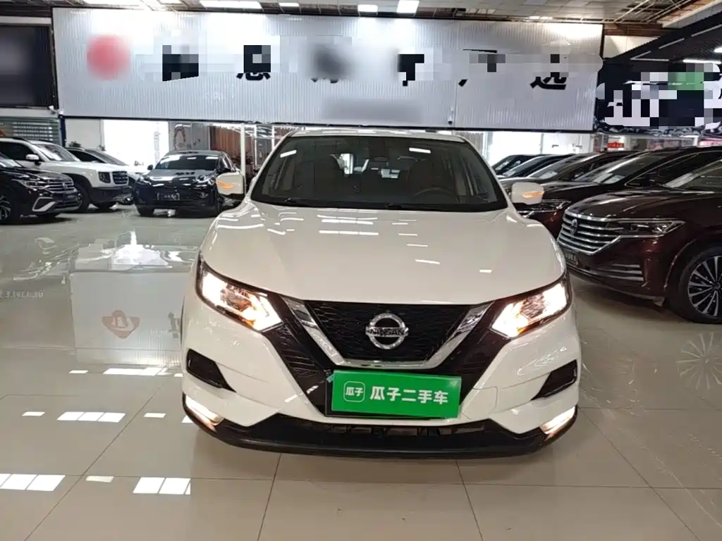 Nissan Qashqai — фото 3