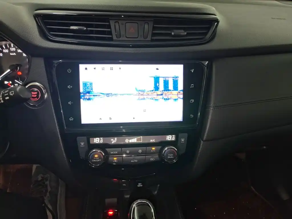 Nissan X-Trail — фото 13
