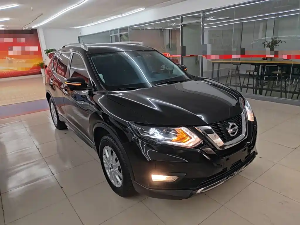 Nissan X-Trail — фото 4