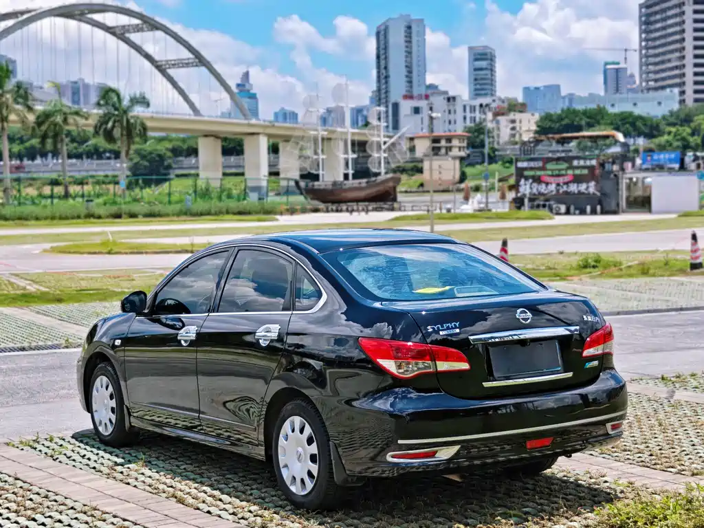 Nissan Sylphy — фото 6