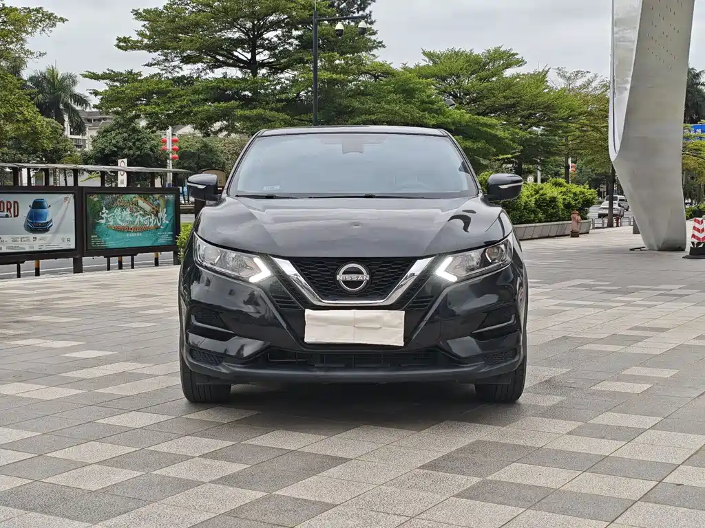 Nissan Qashqai — фото 2