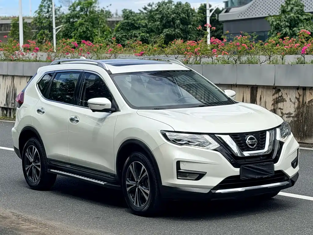 Nissan X-Trail — фото 4