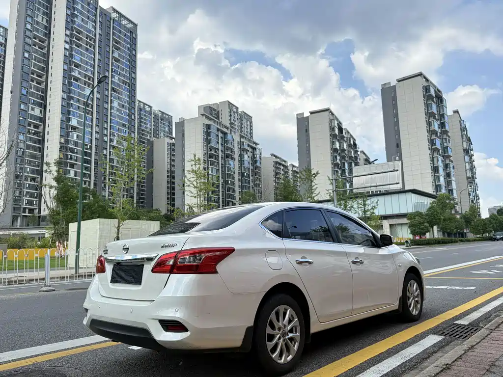 Nissan Sylphy — фото 9