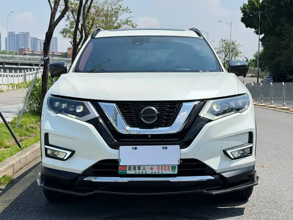 Nissan X-Trail — фото 2