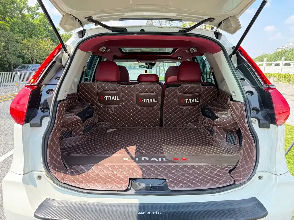Nissan X-Trail — фото 13