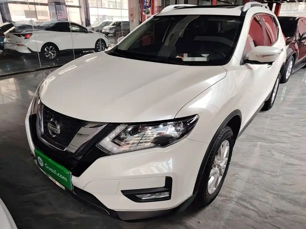 Nissan X-Trail — фото 2