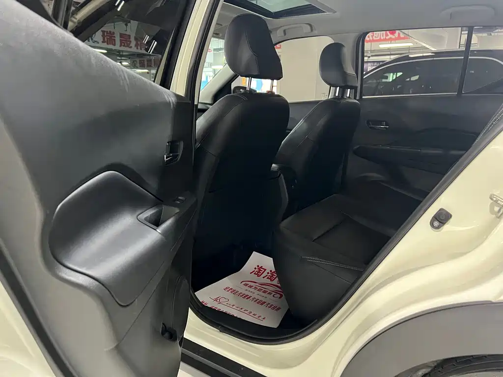 Nissan Kicks — фото 9