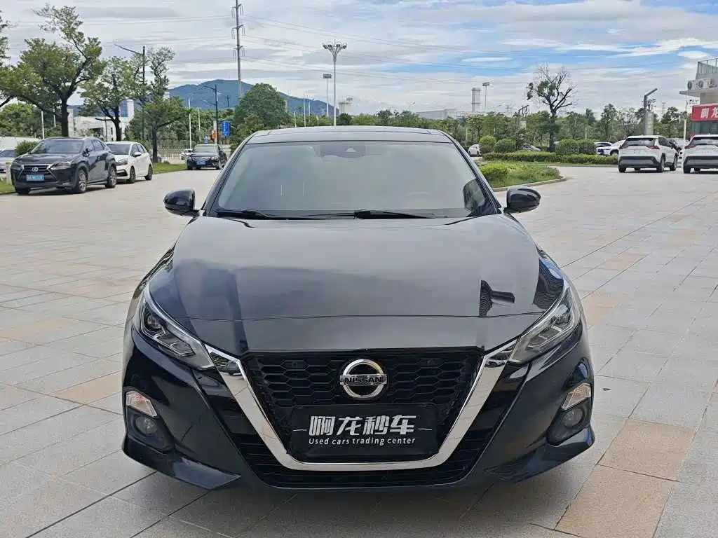 Nissan Teana — фото 2