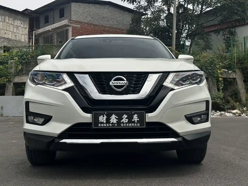 Nissan X-Trail — фото 2