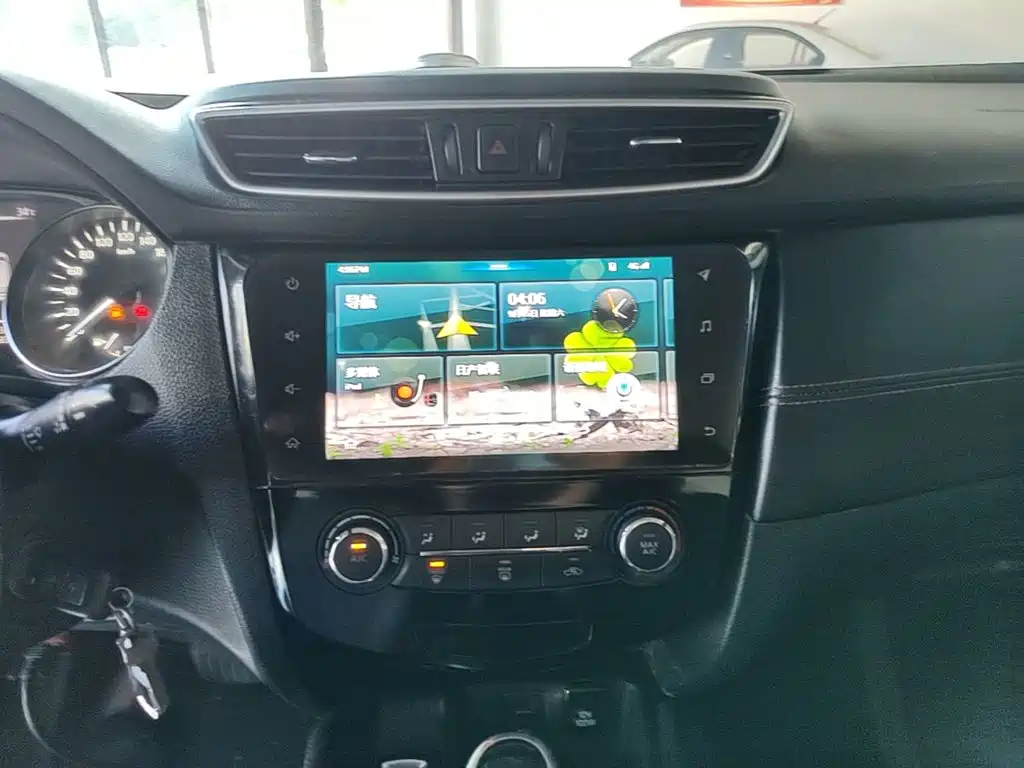 Nissan Qashqai — фото 13