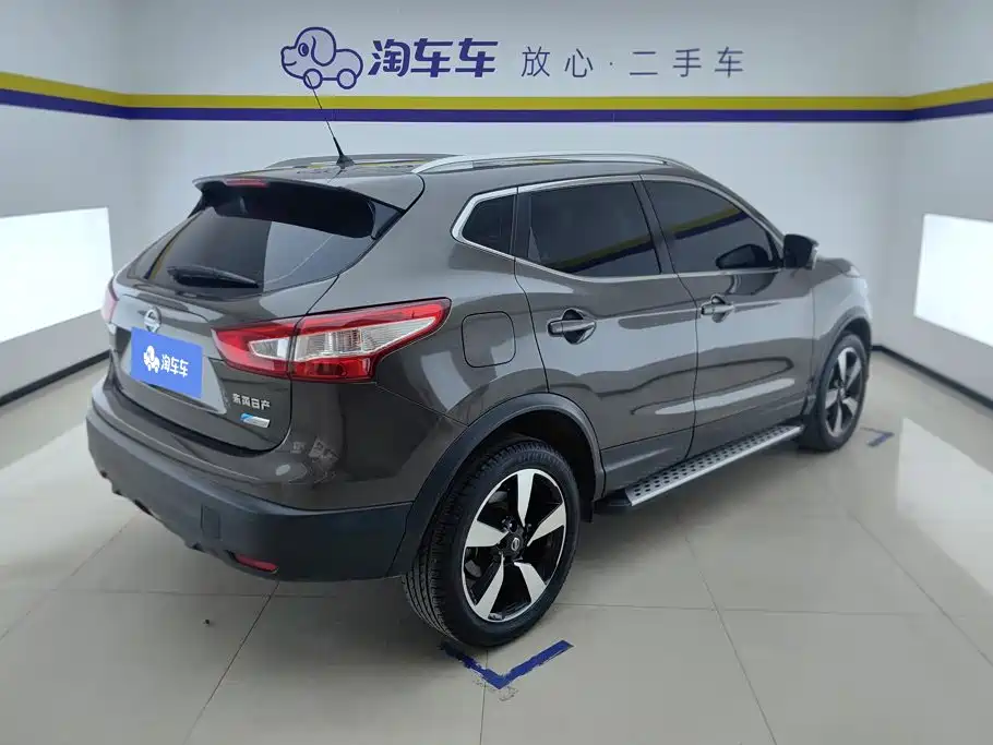 Nissan Qashqai — фото 3