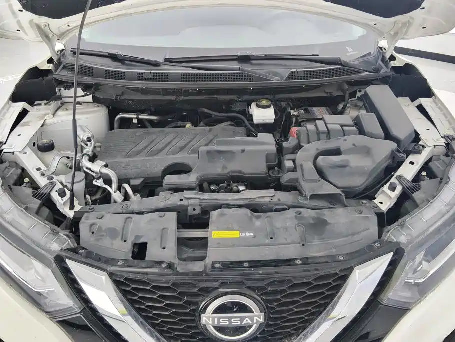 Nissan Qashqai — фото 10