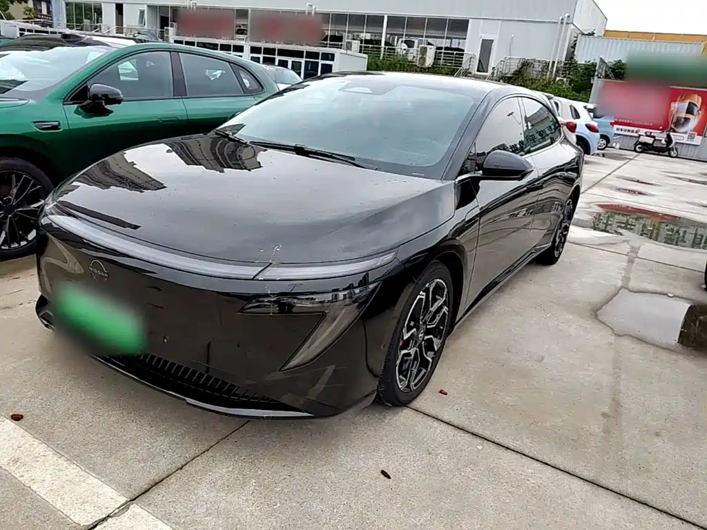 Nissan N7