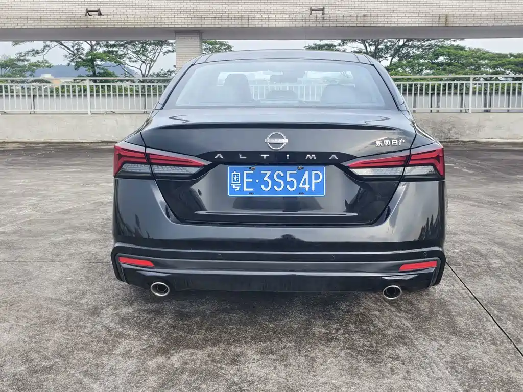 Nissan Teana — фото 10