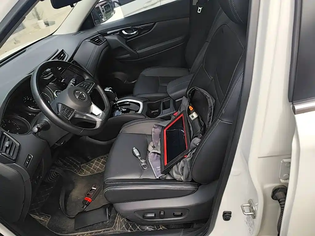 Nissan X-Trail — фото 15
