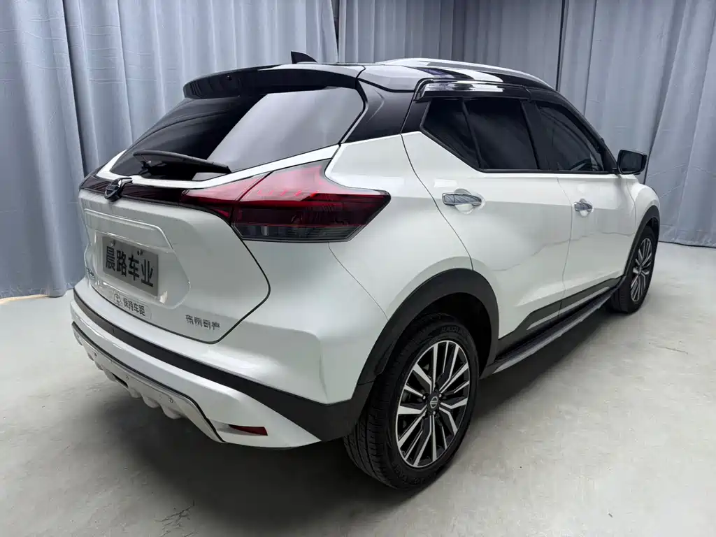 Nissan Kicks — фото 4
