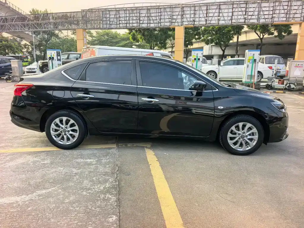 Nissan Sylphy — фото 4