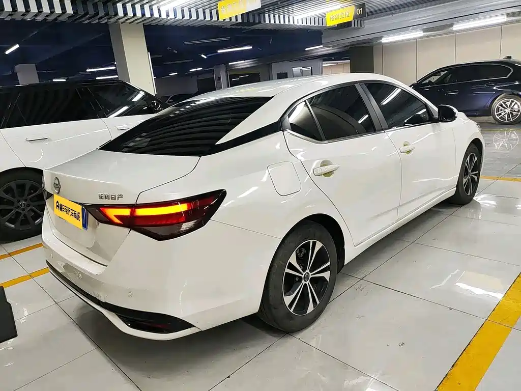 Nissan Sylphy — фото 4