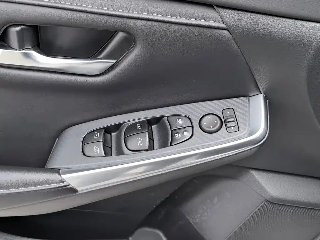Nissan Sylphy — фото 9