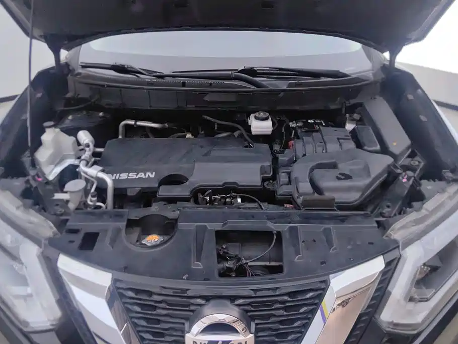 Nissan X-Trail — фото 10