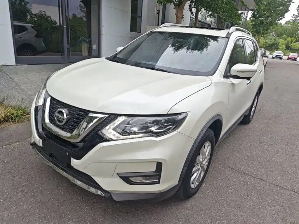 Nissan X-Trail — фото 2