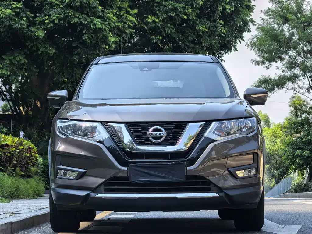 Nissan X-Trail — фото 4