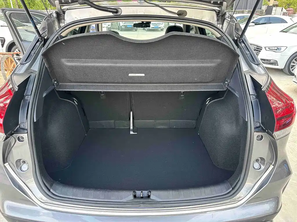 Nissan Kicks — фото 9