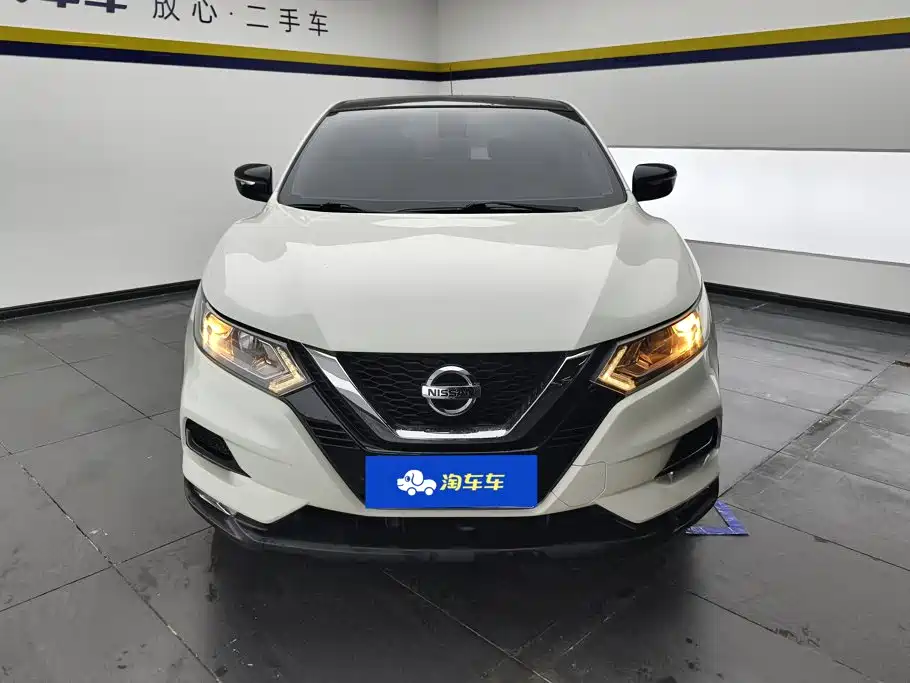 Nissan Qashqai — фото 2
