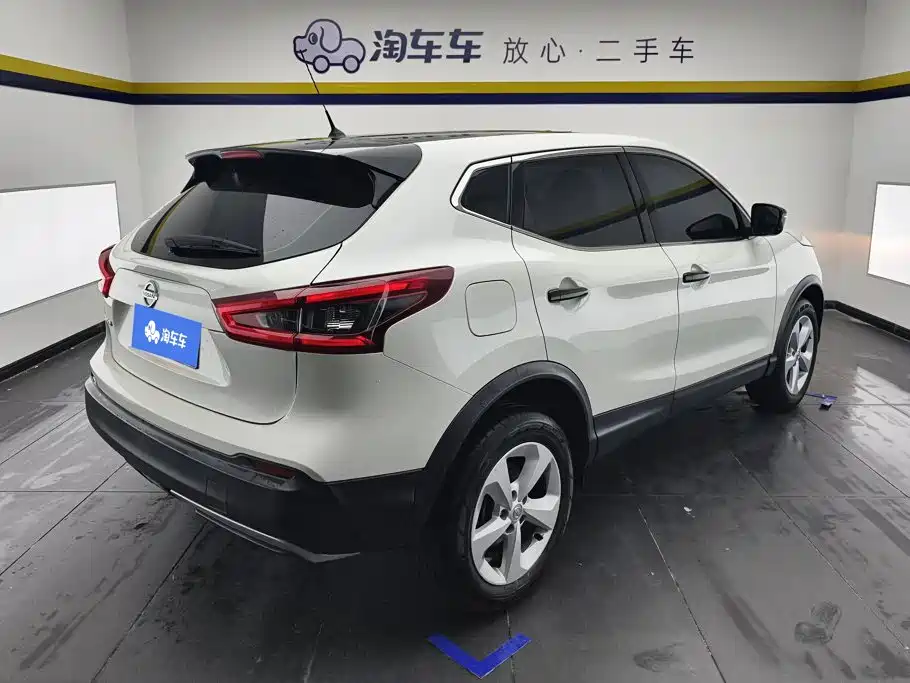 Nissan Qashqai — фото 3