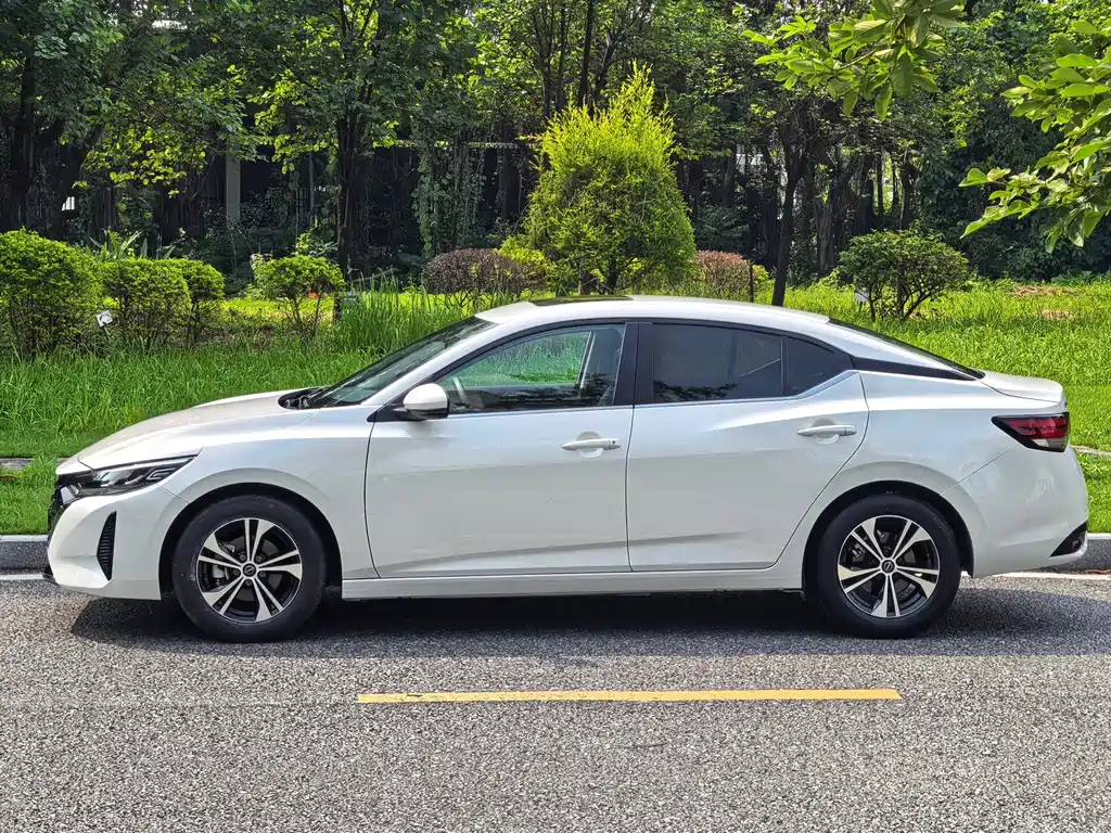 Nissan Sylphy — фото 4