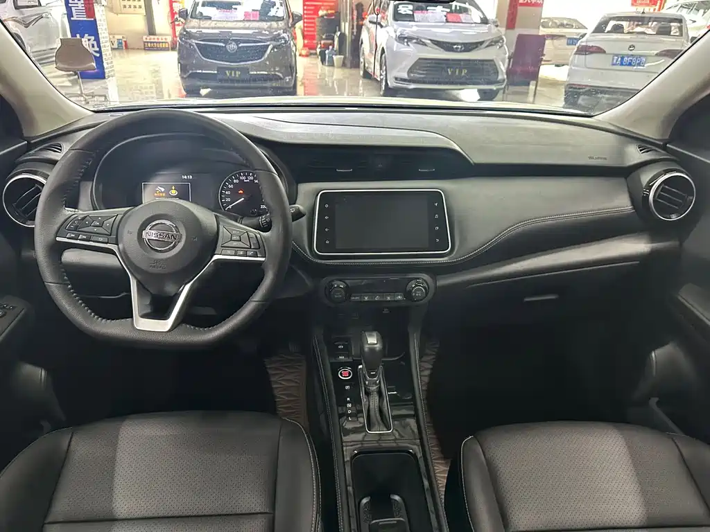 Nissan Kicks — фото 5