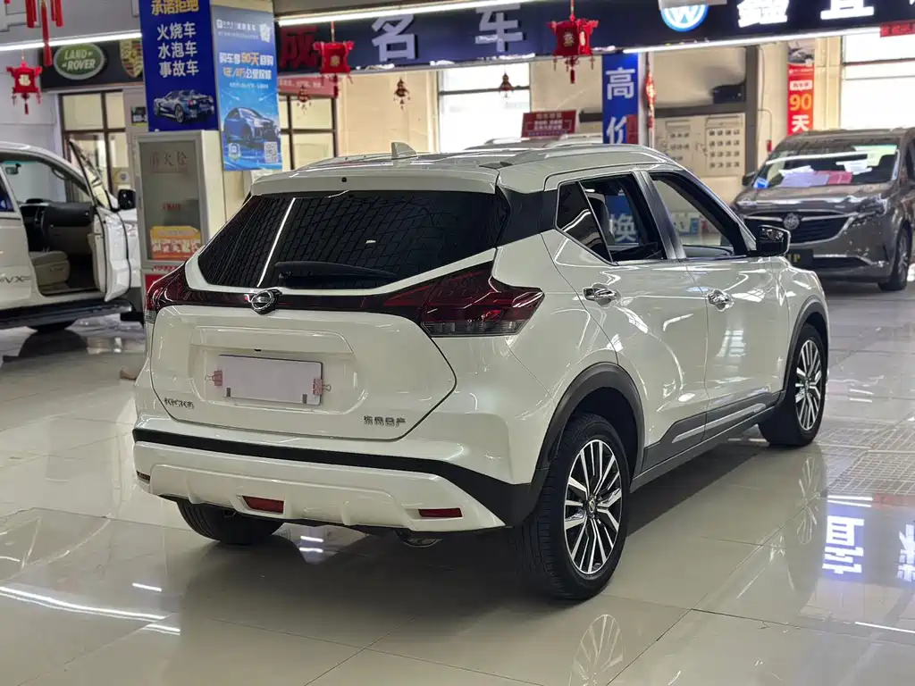 Nissan Kicks — фото 7