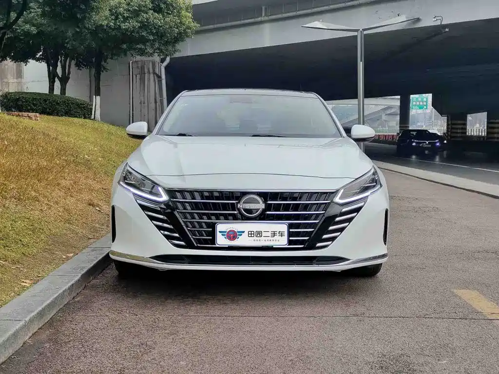 Nissan Teana — фото 2