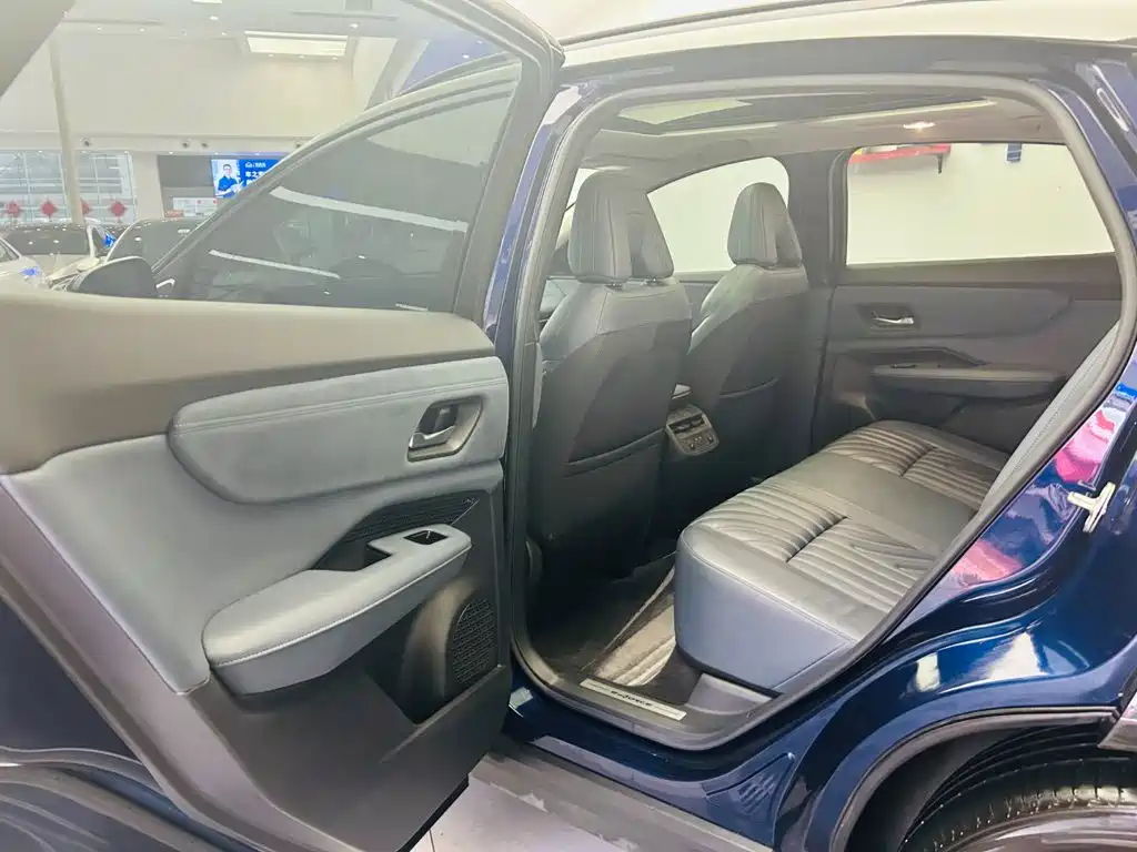 Nissan Ariya — фото 23