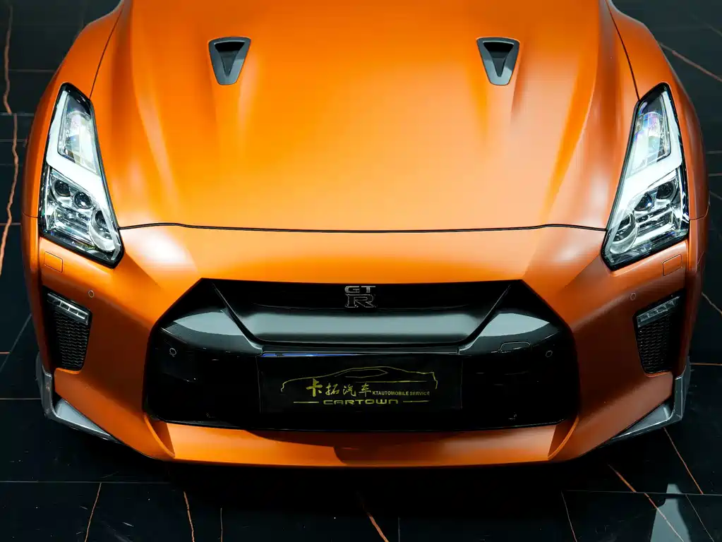 Nissan GT-R — фото 7