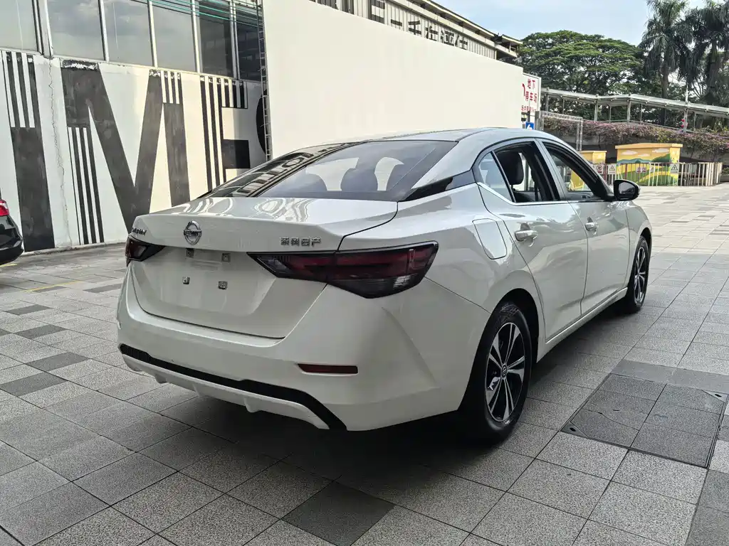 Nissan Sylphy — фото 6