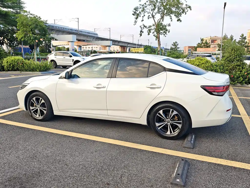 Nissan Sylphy — фото 23