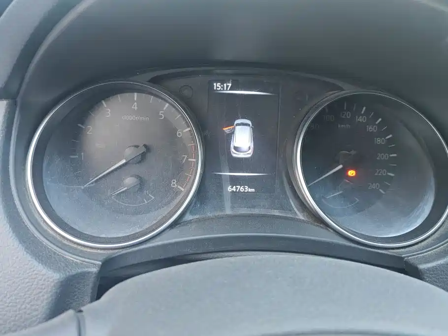 Nissan Qashqai — фото 14
