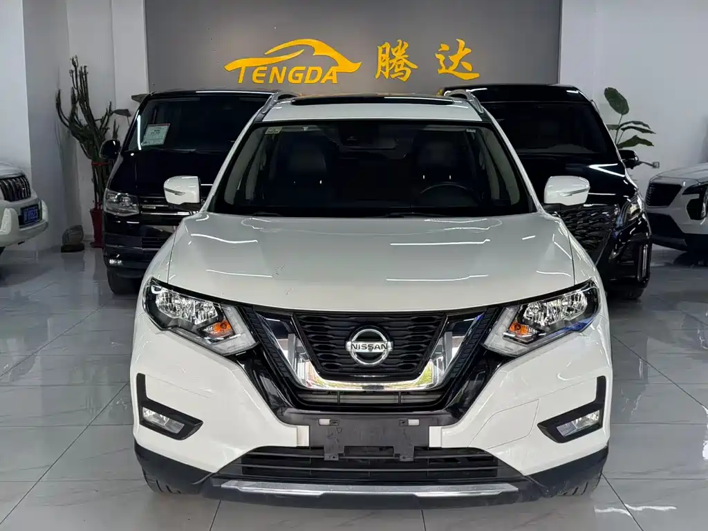 Nissan X-Trail — фото 2