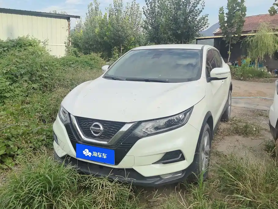 Nissan Qashqai — фото 2
