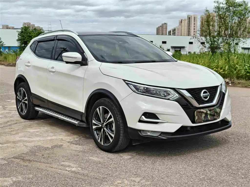 Nissan Qashqai — фото 3