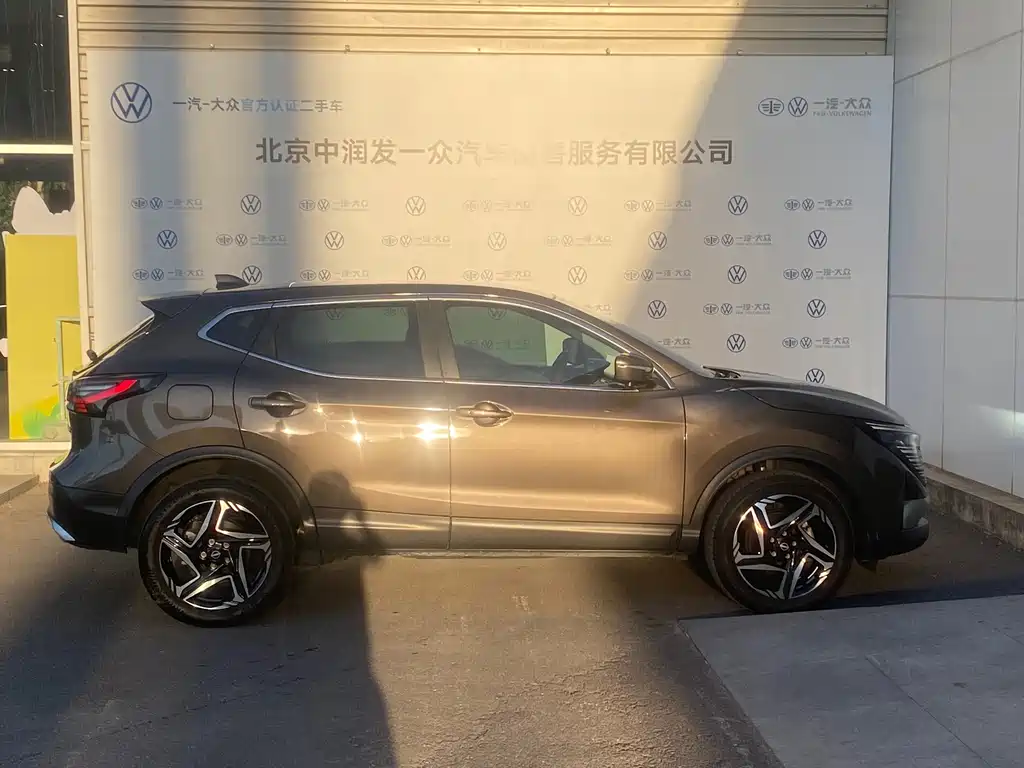 Nissan Qashqai — фото 13