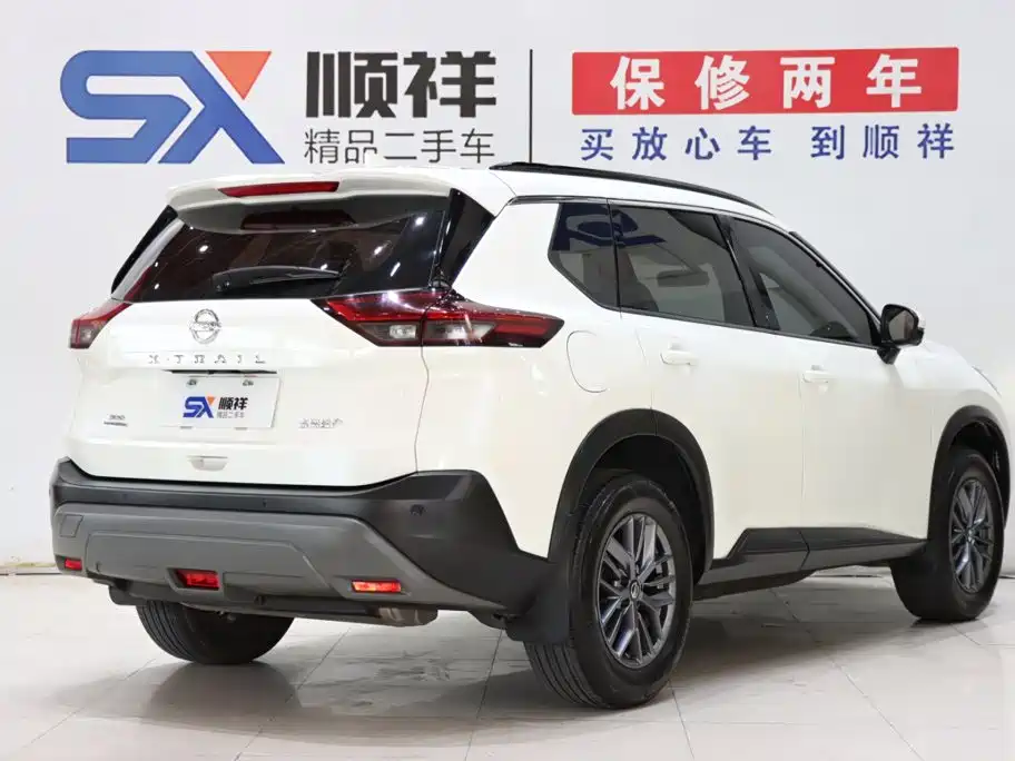 Nissan X-Trail — фото 4