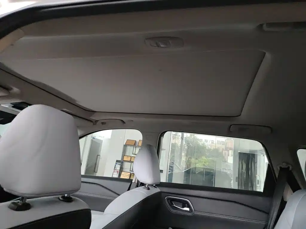 Nissan X-Trail — фото 14