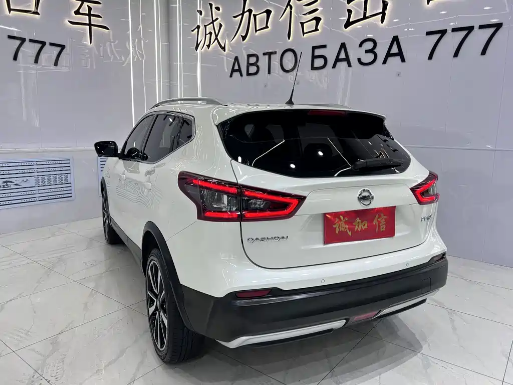 Nissan Qashqai — фото 3