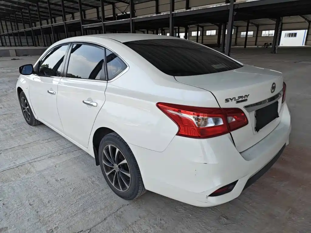 Nissan Sylphy — фото 23