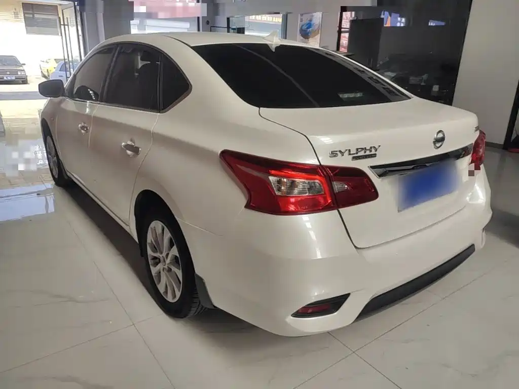 Nissan Sylphy — фото 5