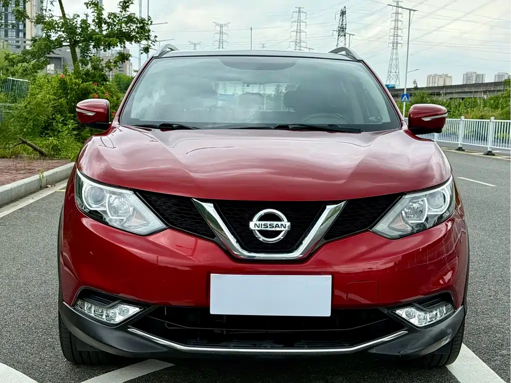 Nissan Qashqai — фото 2