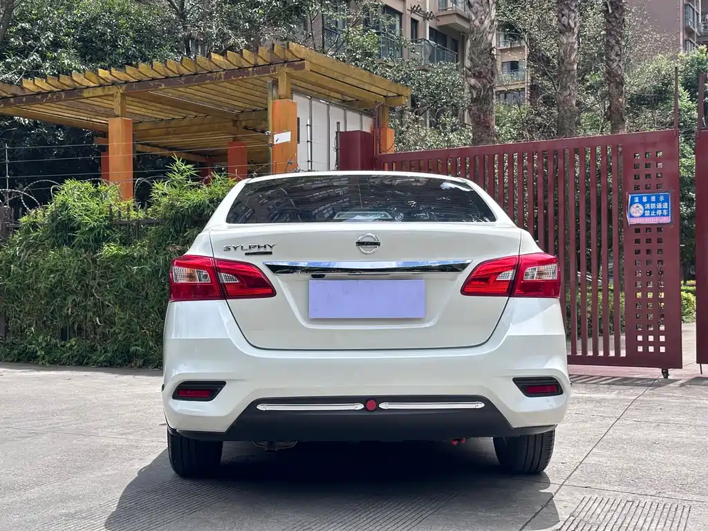 Nissan Sylphy — фото 15