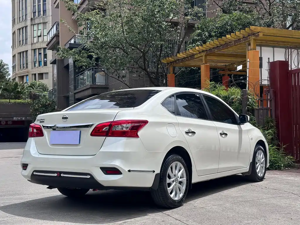 Nissan Sylphy — фото 16
